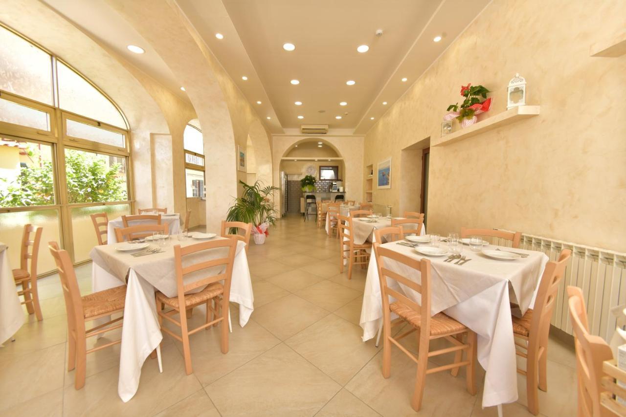 Albergo Atlantic Ischia Exterior photo